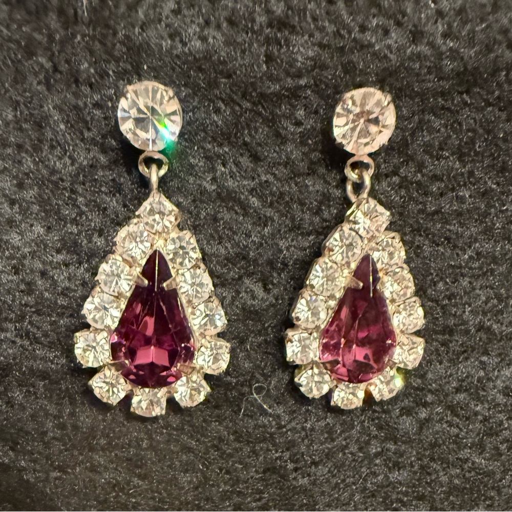 Vintage Elegant Amethyst-Color and Clear Rhinestone Drop Earrings